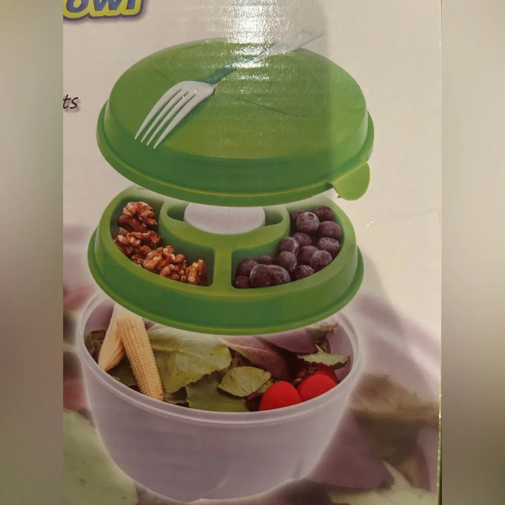 INNOVATIVE LIVING 5 piece Salad Bowl NWT